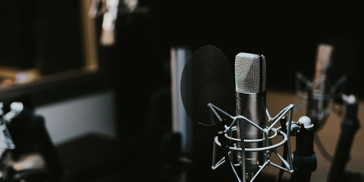 What Is a Customer Story Platform? A B2B Guide